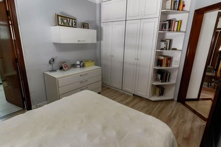 Apartamento à venda com 197m², 3 quartos e 3 vagasSuíte 1