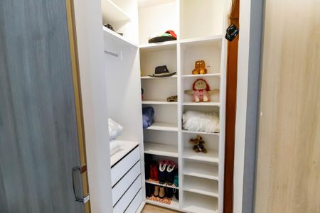 Apartamento à venda com 197m², 3 quartos e 3 vagasCloset da suíte 3