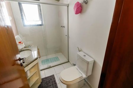 Apartamento à venda com 197m², 3 quartos e 3 vagasBanheiro da Suíte 3