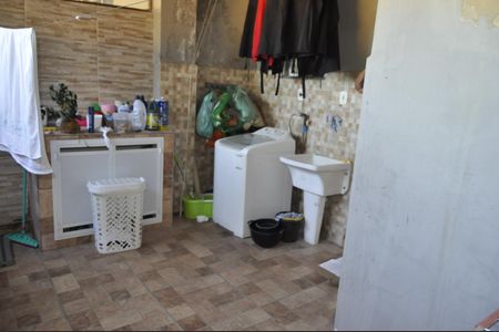 Apartamento à venda com 100m², 2 quartos e sem vagaÁrea de serviço