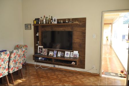 Apartamento à venda com 100m², 2 quartos e sem vagaSala