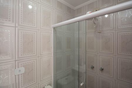 Casa à venda com 194m², 3 quartos e 1 vaga Casa à venda com 194m², 3 quartos e 1 vagaBanheiro 2