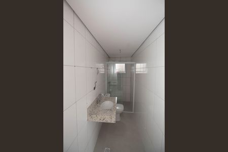 Casa à venda com 194m², 3 quartos e 1 vaga Casa à venda com 194m², 3 quartos e 1 vagaBanheiro da Suíte