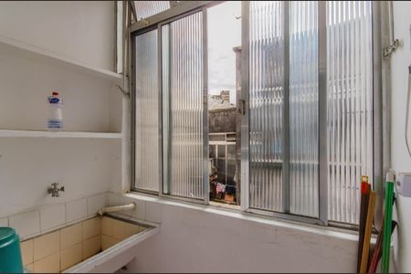 Apartamento à venda com 61m², 2 quartos e sem vaga Apartamento à venda com 61m², 2 quartos e sem vagaÁrea de Serviço