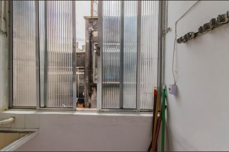 Apartamento à venda com 61m², 2 quartos e sem vaga Apartamento à venda com 61m², 2 quartos e sem vagaÁrea de Serviço