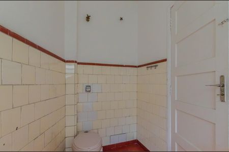 Apartamento à venda com 61m², 2 quartos e sem vaga Apartamento à venda com 61m², 2 quartos e sem vagaBanheiro