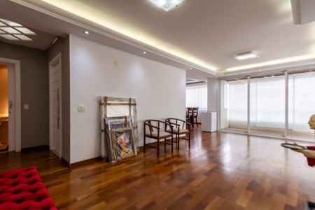 Apartamento para alugar com 205m², 3 quartos e 4 vagasSala