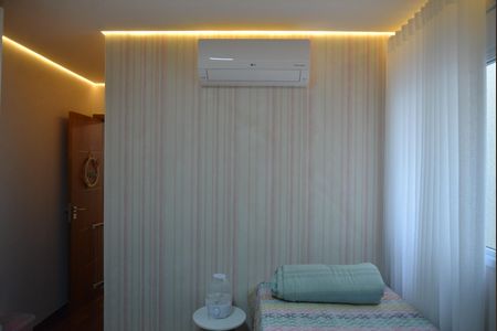 Casa à venda com 162m², 4 quartos e 3 vagasSuíte 1