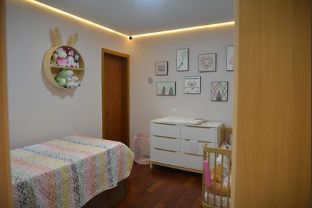 Casa à venda com 162m², 4 quartos e 3 vagasSuíte 1