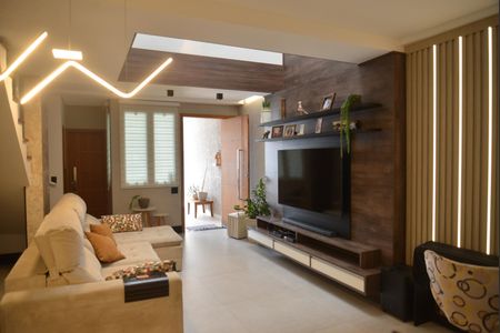 Casa à venda com 162m², 4 quartos e 3 vagasSala