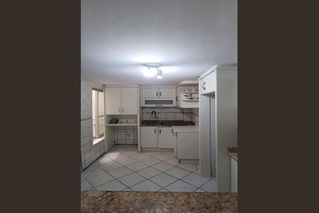 Apartamento para alugar com 76m², 2 quartos e 1 vagaCozinha