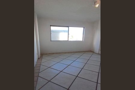 Apartamento para alugar com 76m², 2 quartos e 1 vagaQuarto