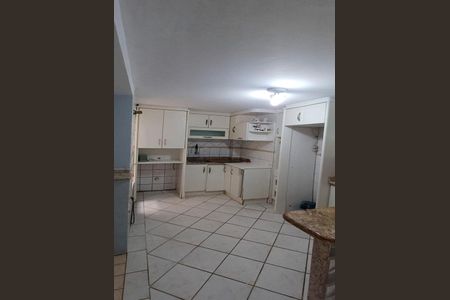 Apartamento para alugar com 76m², 2 quartos e 1 vagaCozinha