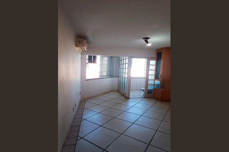 Apartamento para alugar com 76m², 2 quartos e 1 vagaSuíte