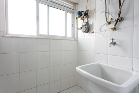 Apartamento para alugar com 28m², 1 quarto e 1 vagaÁrea de Serviço