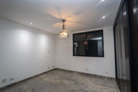 Apartamento para alugar com 203m², 3 quartos e 4 vagasSuíte