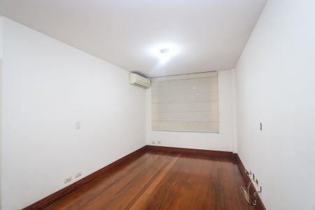 Apartamento para alugar com 203m², 3 quartos e 4 vagasSala de Jantar