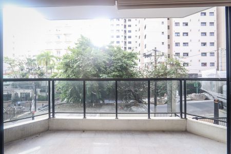 Apartamento para alugar com 203m², 3 quartos e 4 vagasVaranda da Sala