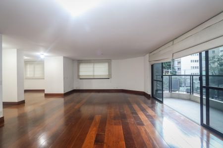 Apartamento para alugar com 203m², 3 quartos e 4 vagasSala