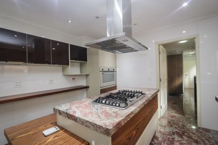 Apartamento para alugar com 203m², 3 quartos e 4 vagasCozinha