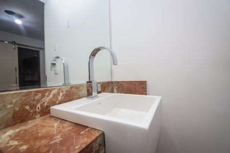 Apartamento para alugar com 203m², 3 quartos e 4 vagasLavabo