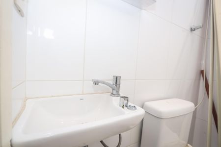 Apartamento para alugar com 203m², 3 quartos e 4 vagasBanheiro de Serviço