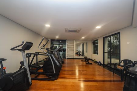 Apartamento para alugar com 203m², 3 quartos e 4 vagasÁrea comum - Academia