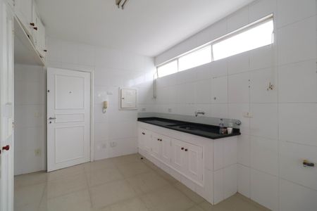 Apartamento à venda com 96m², 2 quartos e 1 vagaCozinha