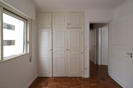 Apartamento à venda com 96m², 2 quartos e 1 vagaQuarto 2