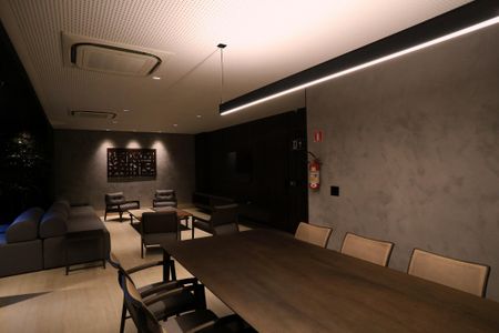 Apartamento à venda com 100m², 2 quartos e 2 vagasÁrea comum