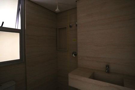 Apartamento à venda com 100m², 2 quartos e 2 vagasBanheiro/Suíte 1 