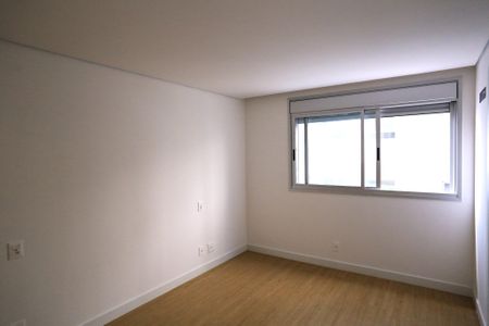 Apartamento à venda com 100m², 2 quartos e 2 vagasSuíte 1 