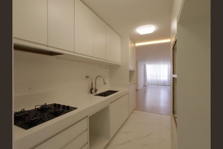 Apartamento à venda com 130m², 4 quartos e 2 vagasCozinha