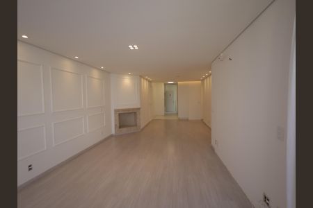 Apartamento à venda com 130m², 4 quartos e 2 vagasSala