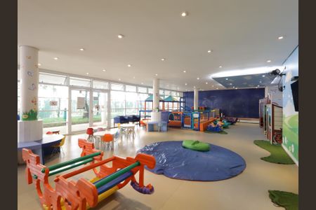 Apartamento à venda com 130m², 4 quartos e 2 vagasBrinquedoteca