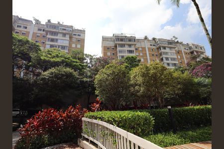 Apartamento à venda com 130m², 4 quartos e 2 vagasFachada