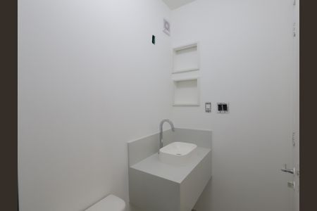 Apartamento à venda com 130m², 4 quartos e 2 vagasBanheiro