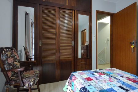 Casa de condomínio à venda com 109m², 3 quartos e 2 vagasQuarto 1 - Suíte