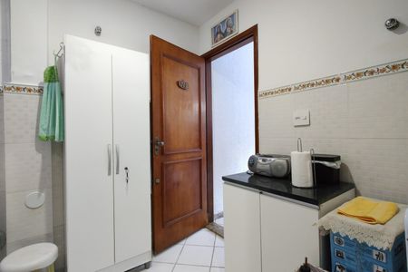 Casa de condomínio à venda com 109m², 3 quartos e 2 vagasÁrea de Serviço