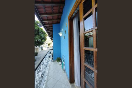 Casa de condomínio à venda com 109m², 3 quartos e 2 vagasVaranda Quarto 1 - Suíte