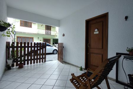 Casa de condomínio à venda com 109m², 3 quartos e 2 vagasGaragem