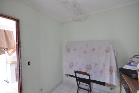 Casa à venda com 125m², 3 quartos e 2 vagasQuarto de Serviço