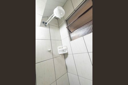 Casa para alugar com 69m², 2 quartos e 1 vaga Casa para alugar com 69m², 2 quartos e 1 vagaBanheiro Social