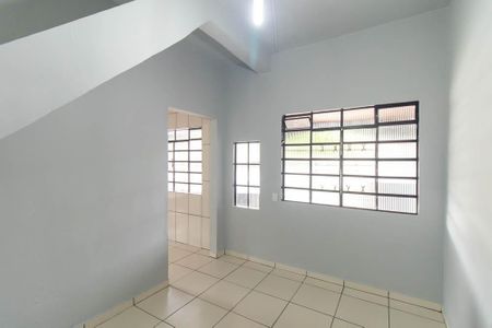 Casa para alugar com 69m², 2 quartos e 1 vaga Casa para alugar com 69m², 2 quartos e 1 vagaSala de Jantar