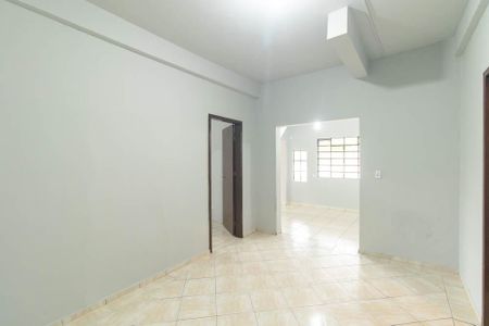 Casa para alugar com 69m², 2 quartos e 1 vaga Casa para alugar com 69m², 2 quartos e 1 vagaSala