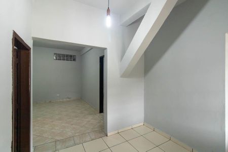 Casa para alugar com 69m², 2 quartos e 1 vaga Casa para alugar com 69m², 2 quartos e 1 vagaSala de Jantar