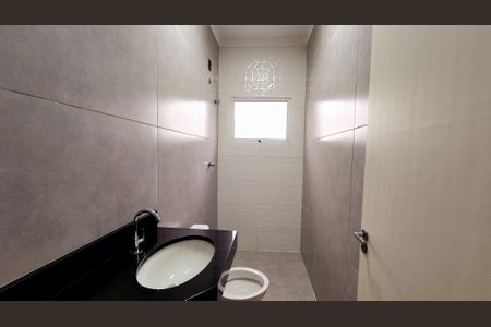 Casa à venda com 74m², 3 quartos e 1 vaga Casa à venda com 74m², 3 quartos e 1 vagaBanheiro da Suíte