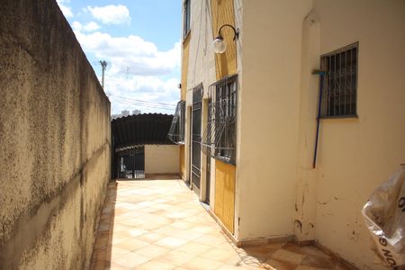 Apartamento à venda com 105m², 3 quartos e 1 vagaÁrea de Serviço