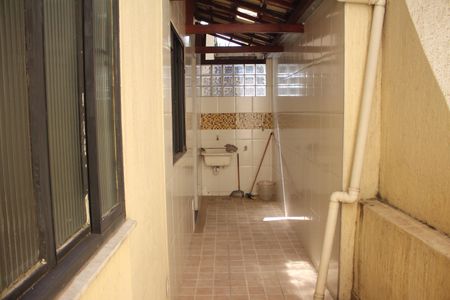 Apartamento à venda com 105m², 3 quartos e 1 vagaÁrea de Serviço