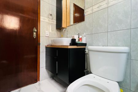 Apartamento para alugar com 55m², 2 quartos e 1 vaga Apartamento para alugar com 55m², 2 quartos e 1 vagaBanheiro